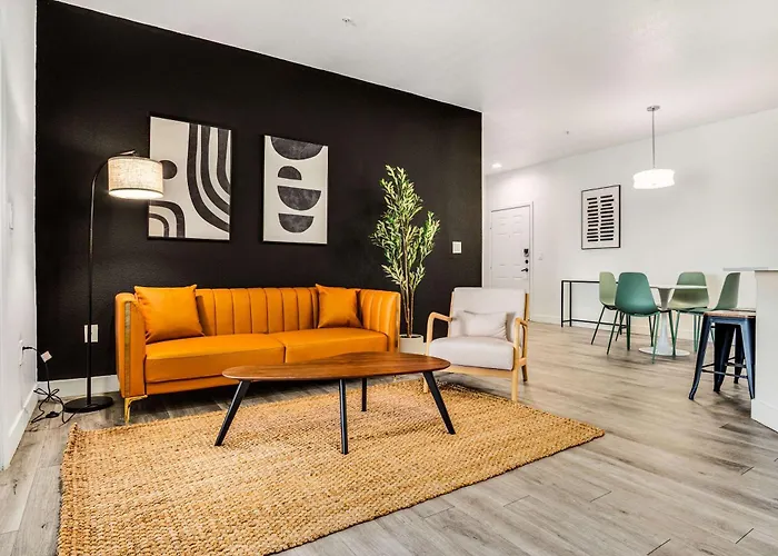 Boulevard Stays Luxe 2Br By The Stadium Pool Parking Gym 06