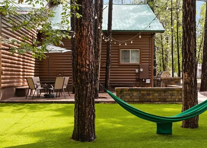 Summer Special-Pinetop Cabin-Great 4 Family