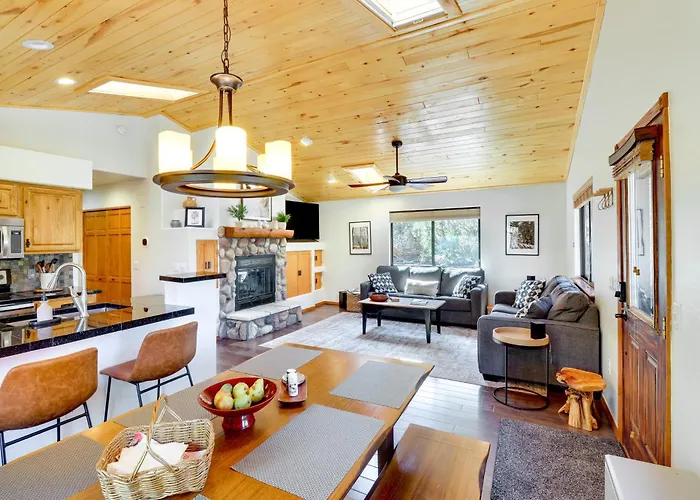 Large Yard, Patio & Detached Casita In Show Low
