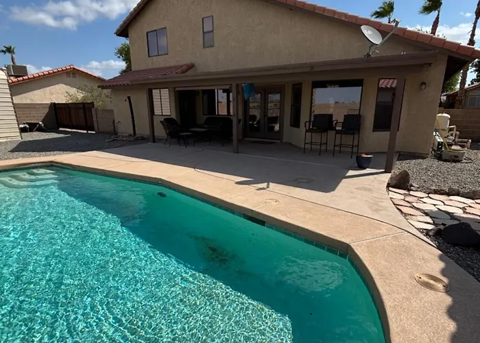 Sparkling Foothills Home 3 Bed And Loft 2 Bath Pool Home - 14 Day Minimum