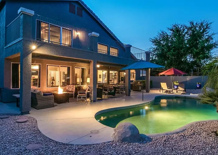 Spectacular Golf Course Home With Pool And Views