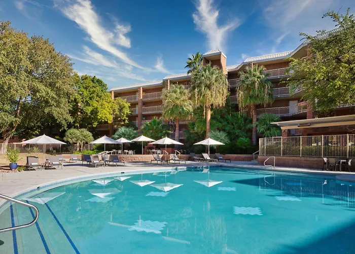 Embassy Suites By Hilton Tucson East