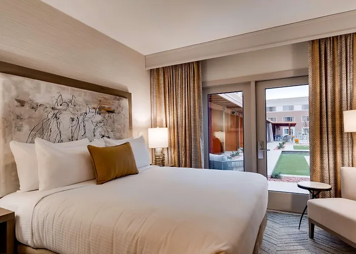Aiden By Best Western Scottsdale North