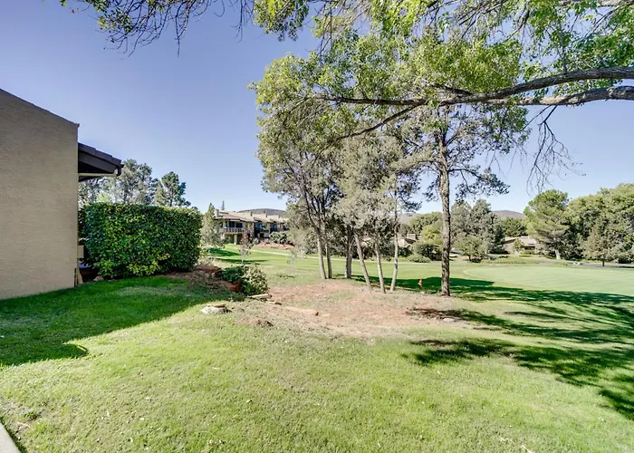 Sedona Home W/ Golf Course View & Pool Access!