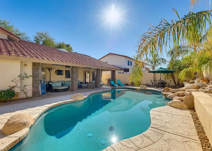 Golf, Swim, Soak! Family-Friendly Scottsdale Home