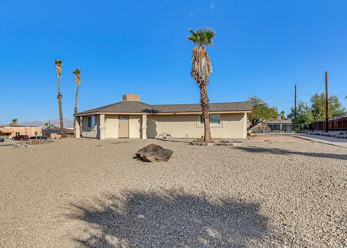 1 Mi To Lake Havasu: Family Home W/ Game Room
