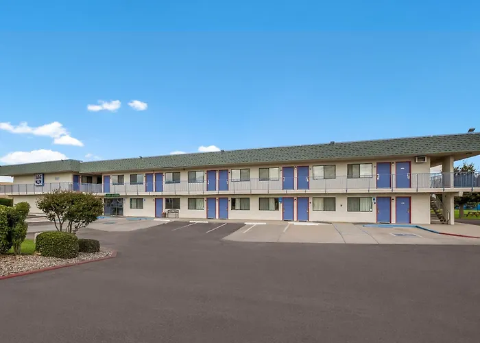 Knights Inn Sierra Vista / East Fry