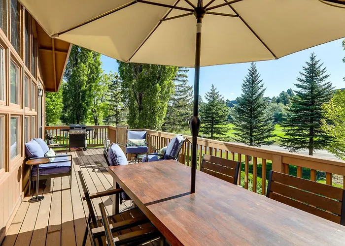'The High Country Hideaway' Flagstaff Golf Retreat