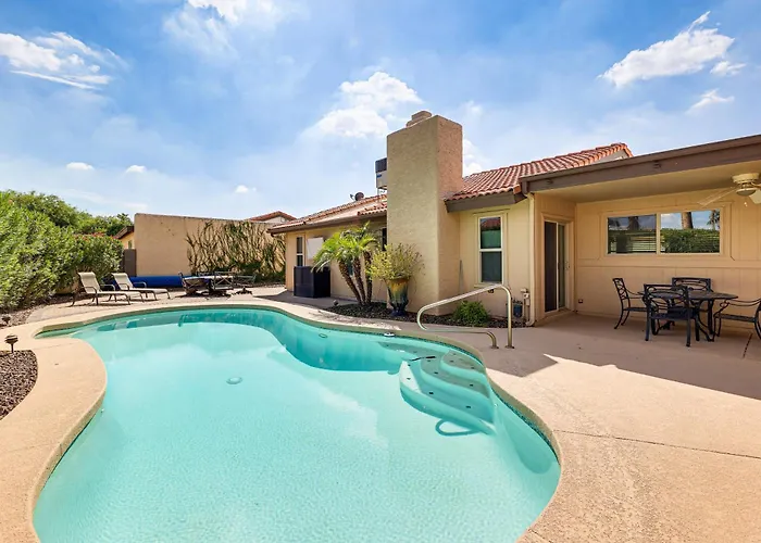 Golf, Swim & Grill: Snowbird'S Escape In Sun Lakes