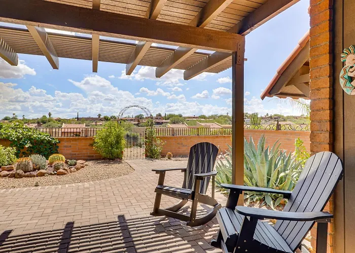 Quiet Townhome W/ Mountain Views In Green Valley