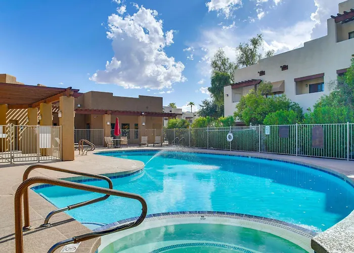 Unwind Poolside! Condo 1 Mi To South Mountain Park
