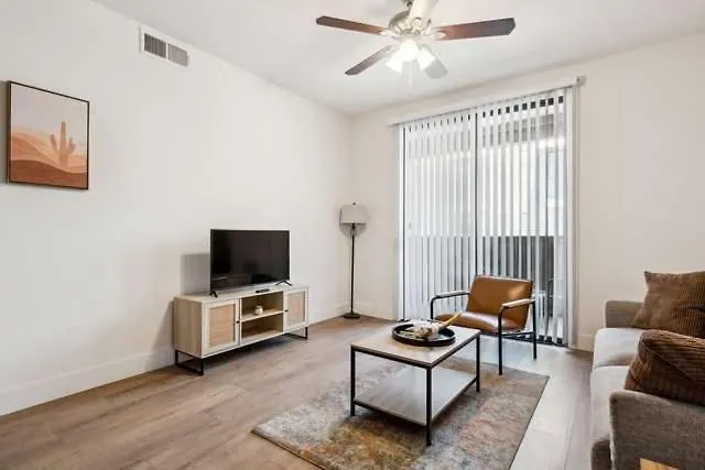 Cozysuites Glendale - Westgate With Pool 17
