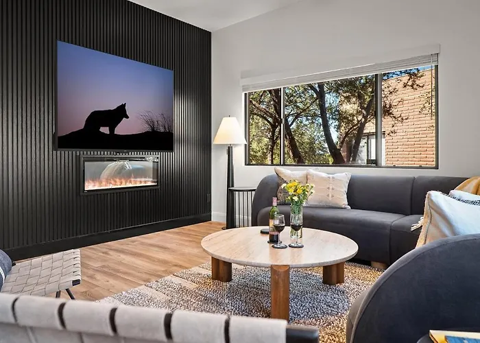 Coyote Den Villa