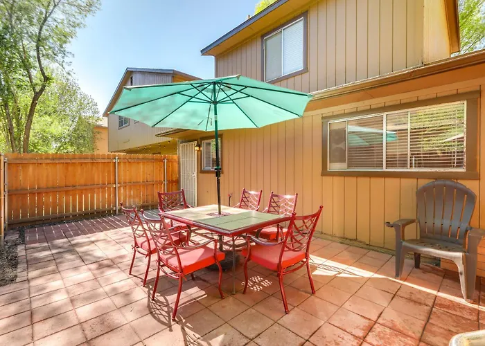 Flagstaff Townhome W/ Grill ~ 3 Mi To Downtown!