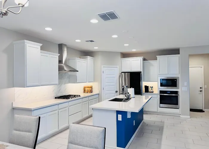 Private Guest Rooms In Laveen, Near South Mountain & Downtown Phoenix