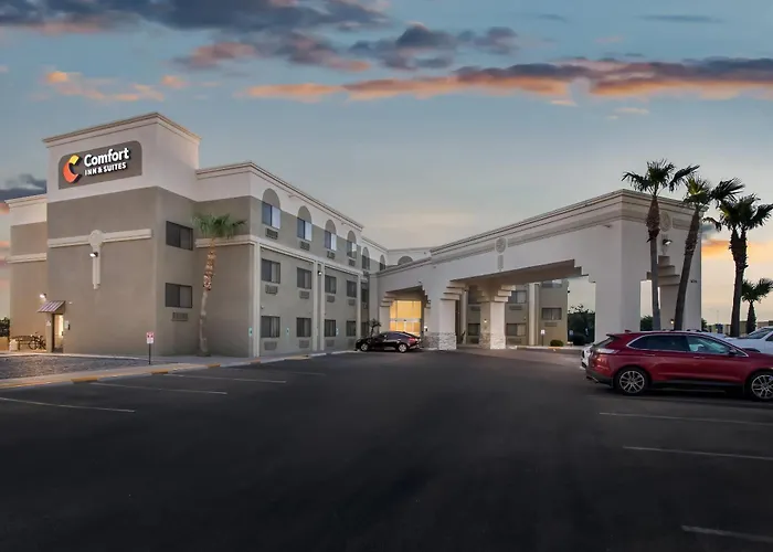 Comfort Inn & Suites Surprise Near Sun City West