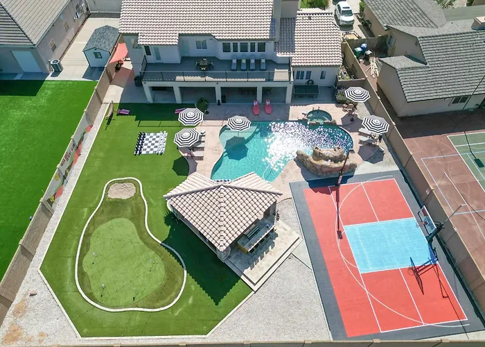 Luxury 6Br Retreat - Pool Bbq Theater And Games
