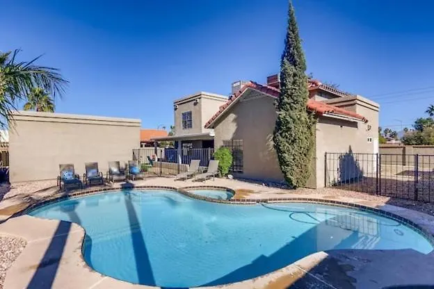 North Scottsdale Golf Escape