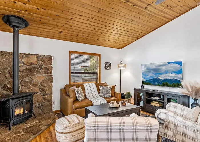 Kiowa Cabin Hideaway 6-Guest Mins To Dwtntrails