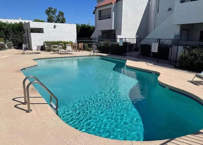 Walkable 2Br In Old Town With Heated Pool And More
