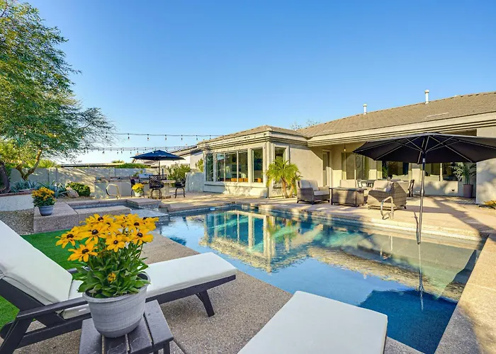 Family Getaway W/ Outdoor Oasis In Goodyear!