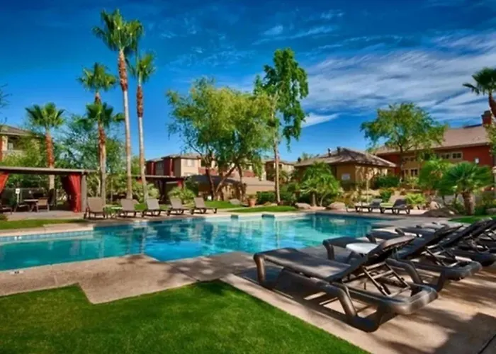 Gated Condo Heated Pool Spa Gym Near Zoo