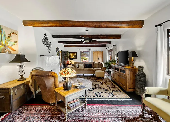 Granite Dells 1-Br House Timeless Decor Trails