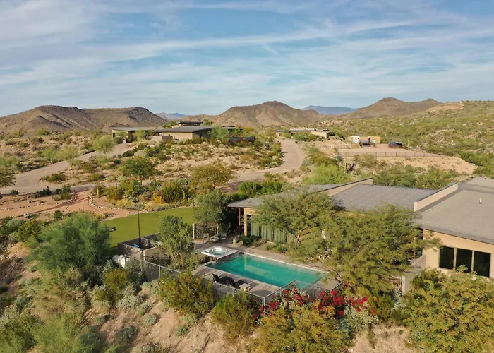 Paradise Canyon - 3 Estates - Casita & Horse Stables
