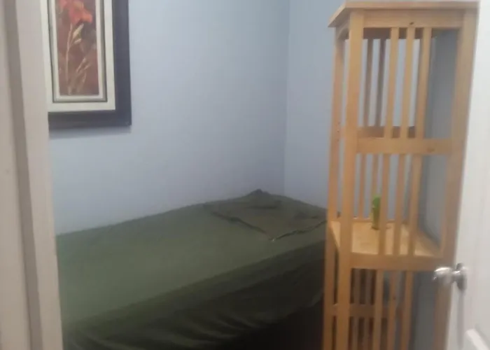 Westgate Tiny Room 94Th