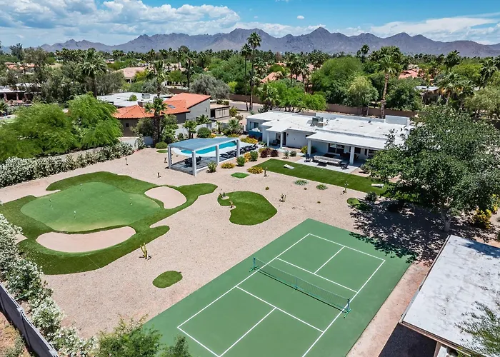 Private Acre Of Fun: Nine Hole Golf Course Pickleball Court Pool Table Heated Swimming Pool