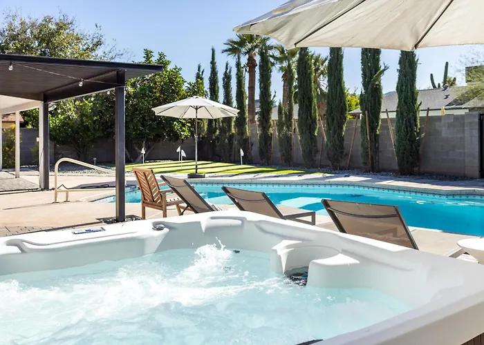 Shuffleboard Hiking Pool Putting green
