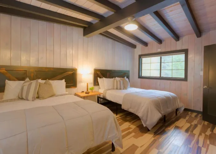 Unit 6 - Slide Rock Lodge