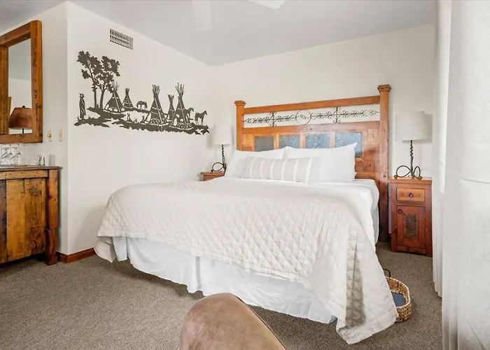 Adobe Village Suite- Painted Desert