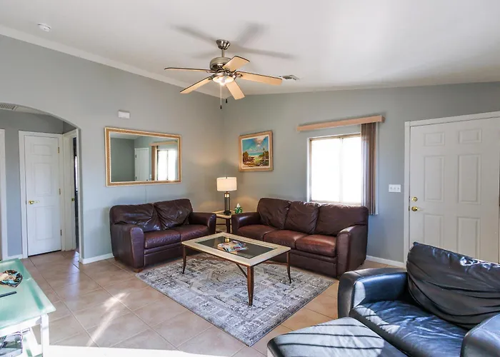 Peaceful Central Retreat