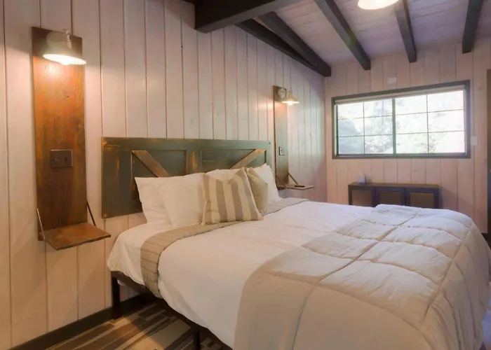 Unit 4 - Slide Rock Lodge