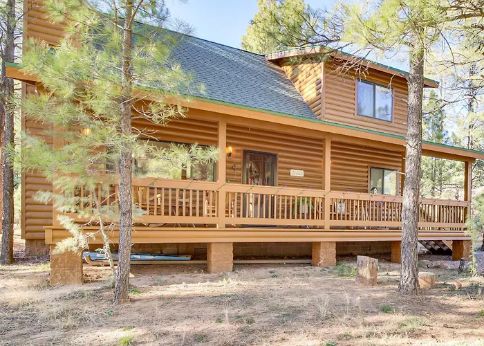 2 Mi To Fool Hollow Lake: Wooded Cabin W/ Fire Pit