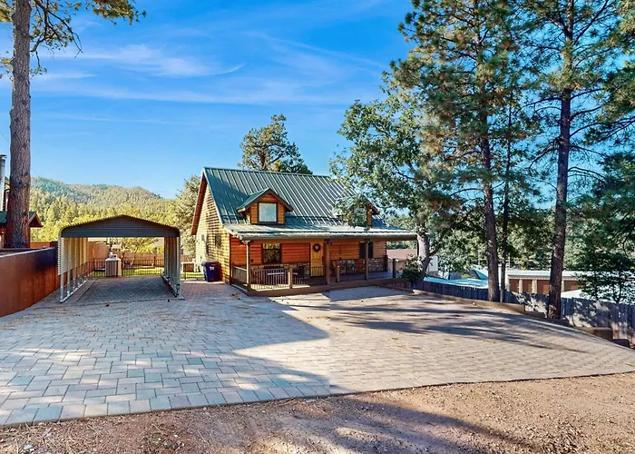Strawberry Cabin W/ Hot Tub Near Gila Nat'L Forest