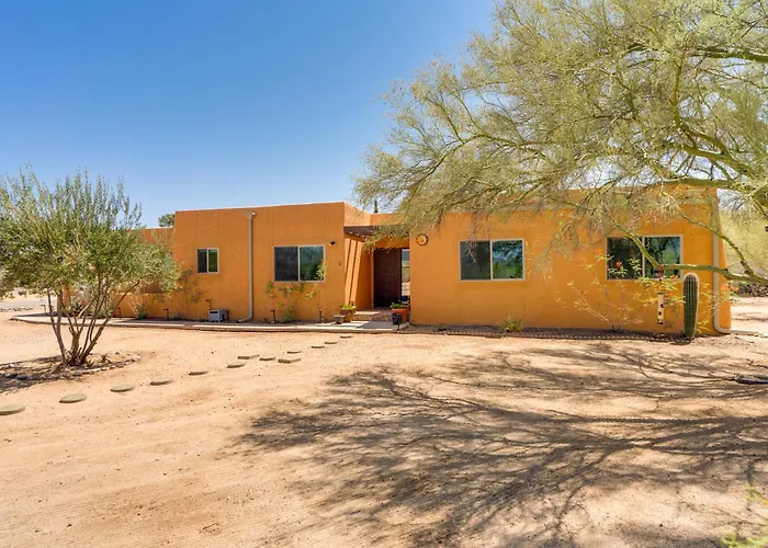 Conveniently Located, Kid-Friendly Retreat!