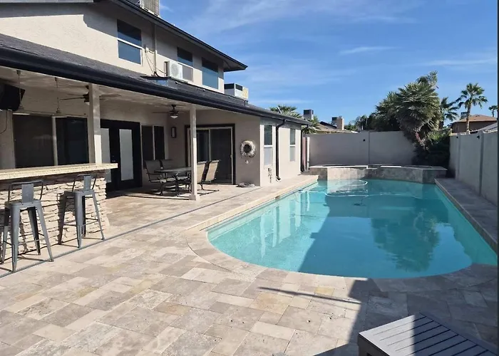 Leisurely House Near Kierland Pool Hot Tub Games
