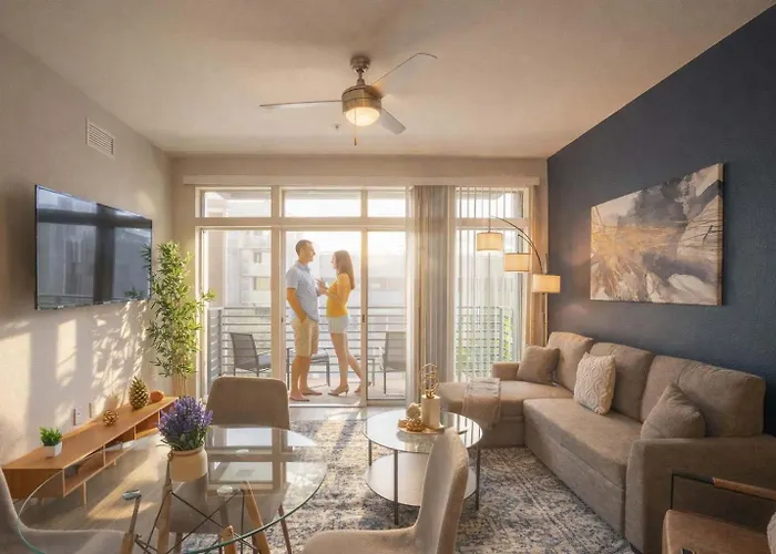 Modern 2Bd Dt - Balcony, Gym, W-D, Parking - Sleeps 8