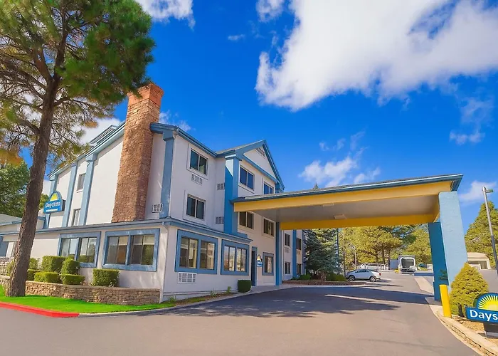 Days Inn & Suites, East Flagstaff