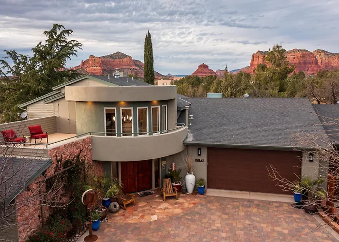 Enchanted Desert Oasis - 5 Bd 3.5 Ba Sleeps10