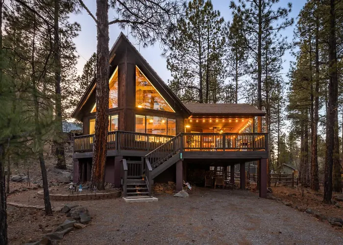 Cozy Chalet In The Pines