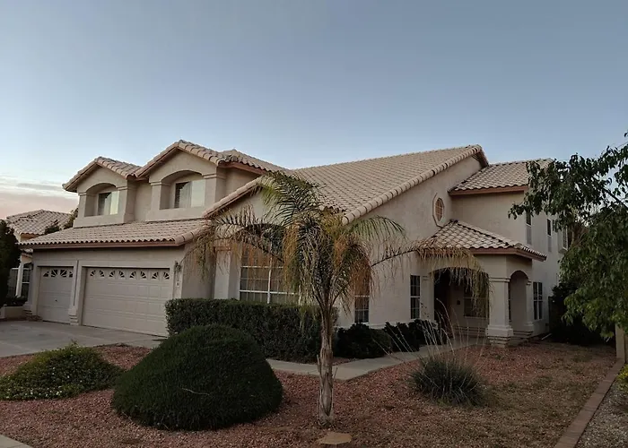 Mendoza Residence, Our Great & Spacious Home In Southern Mesa