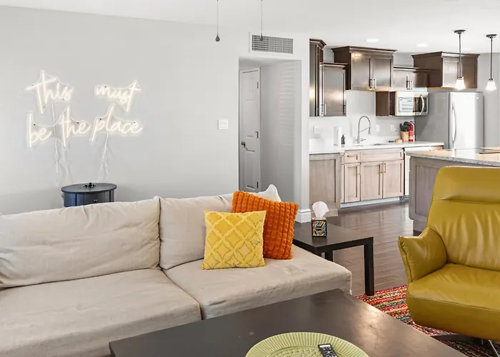 Relaxed Scottsdale Home - 4Br Near Old Town