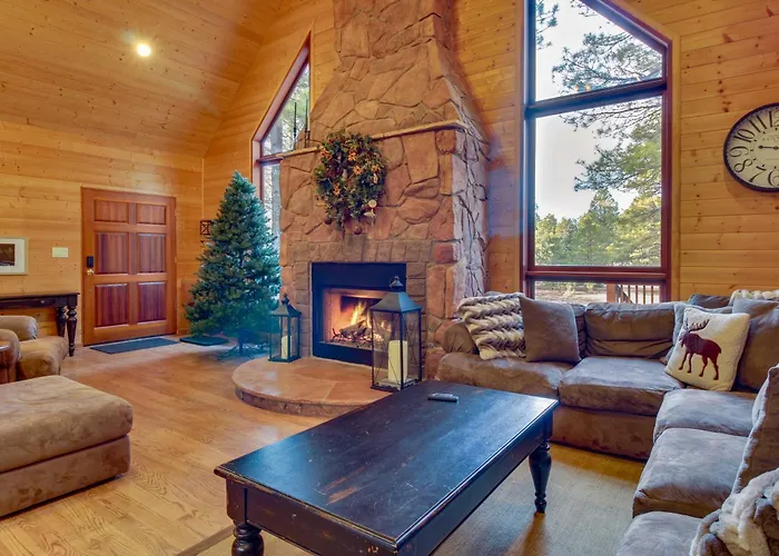 Hike, Fish & Relax Fireside! Forest Lakes Cabin