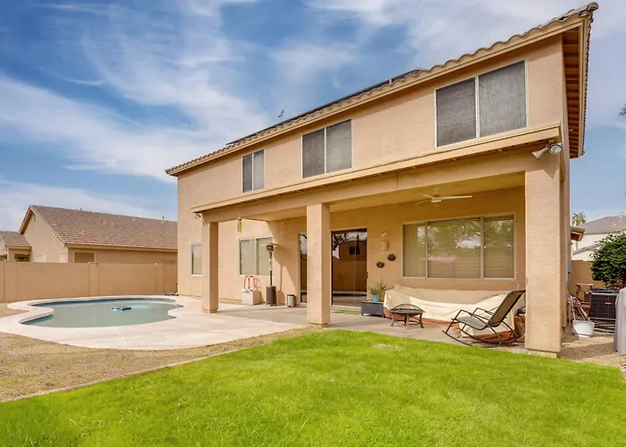 Pool & Great Location! Smart Home In Chandler