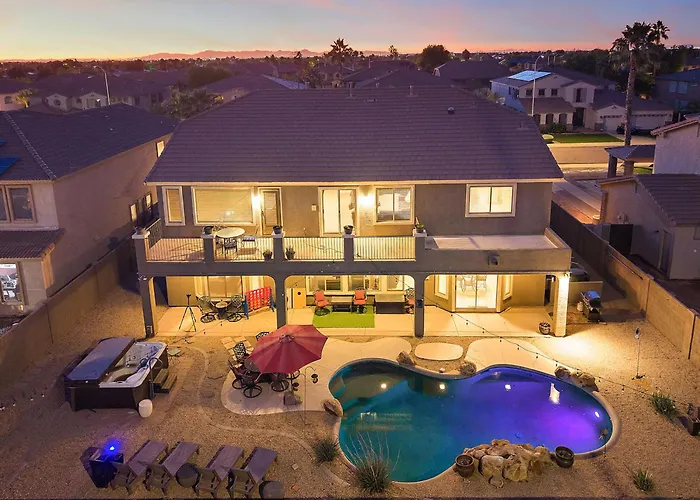 Sleeps 14 Pool Fire Pit Billiards Ev Plug