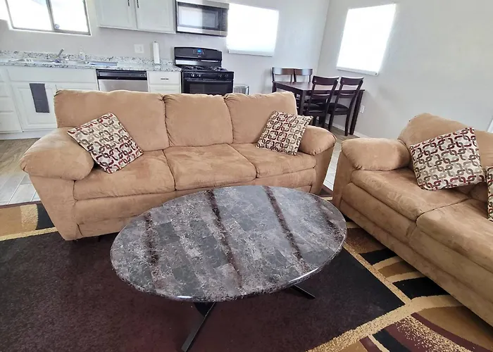 Adorable Central Casita-Close To Everything!