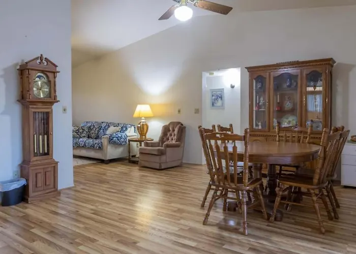 Mesa Getaway Home In Central Location